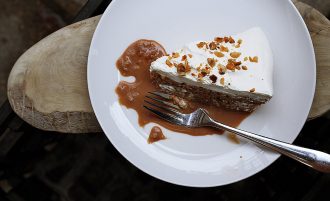Κέικ Καφέ με Βουτυρόκρεμα Τυριού